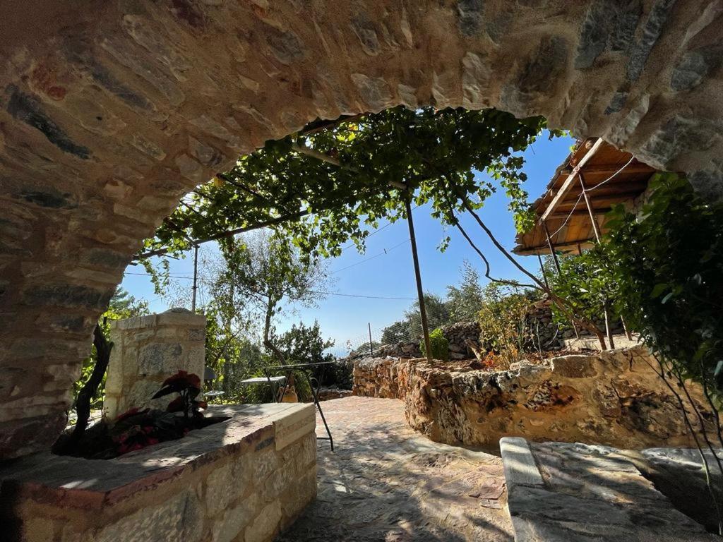 Find Your Peace In A Traditional Country House!! Apartment *