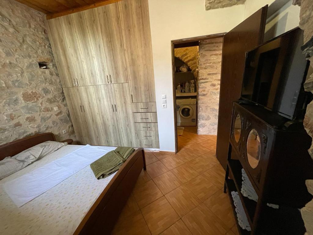 Find Your Peace In A Traditional Country House!! Apartment *