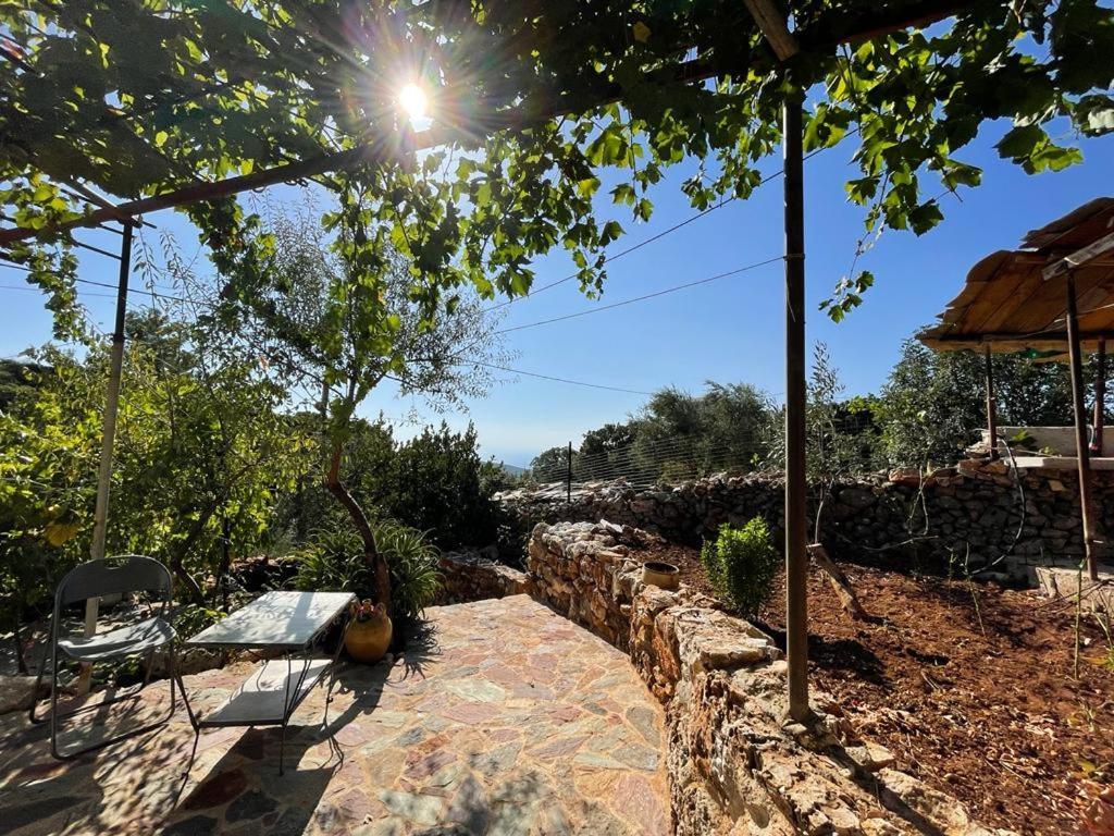 Find Your Peace In A Traditional Country House!! *