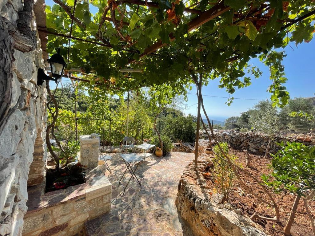 Find Your Peace In A Traditional Country House!! * Lagia